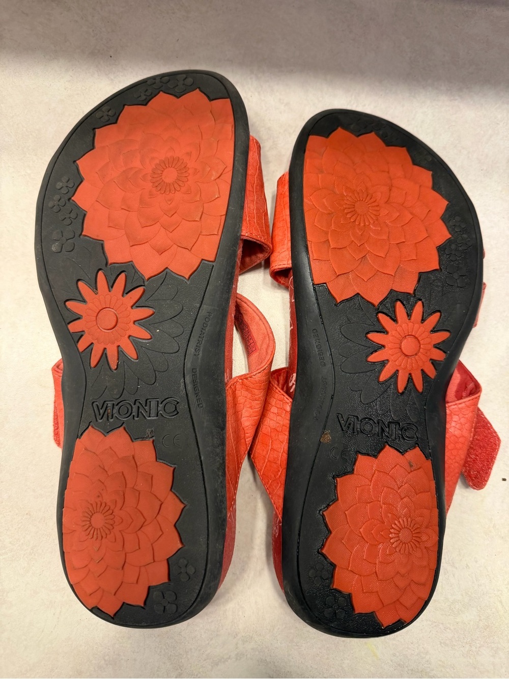 Vionic Coral-Red Floral Dual-Strap Adjustable Slide Sandals - Picture 3 of 5